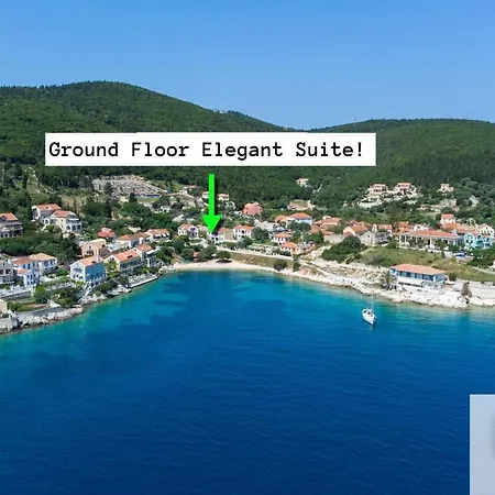 Seaside Ground Floor Elegant In Fiskardo! 20 Steps From Zavalata Beach! Apartament Fiskardo